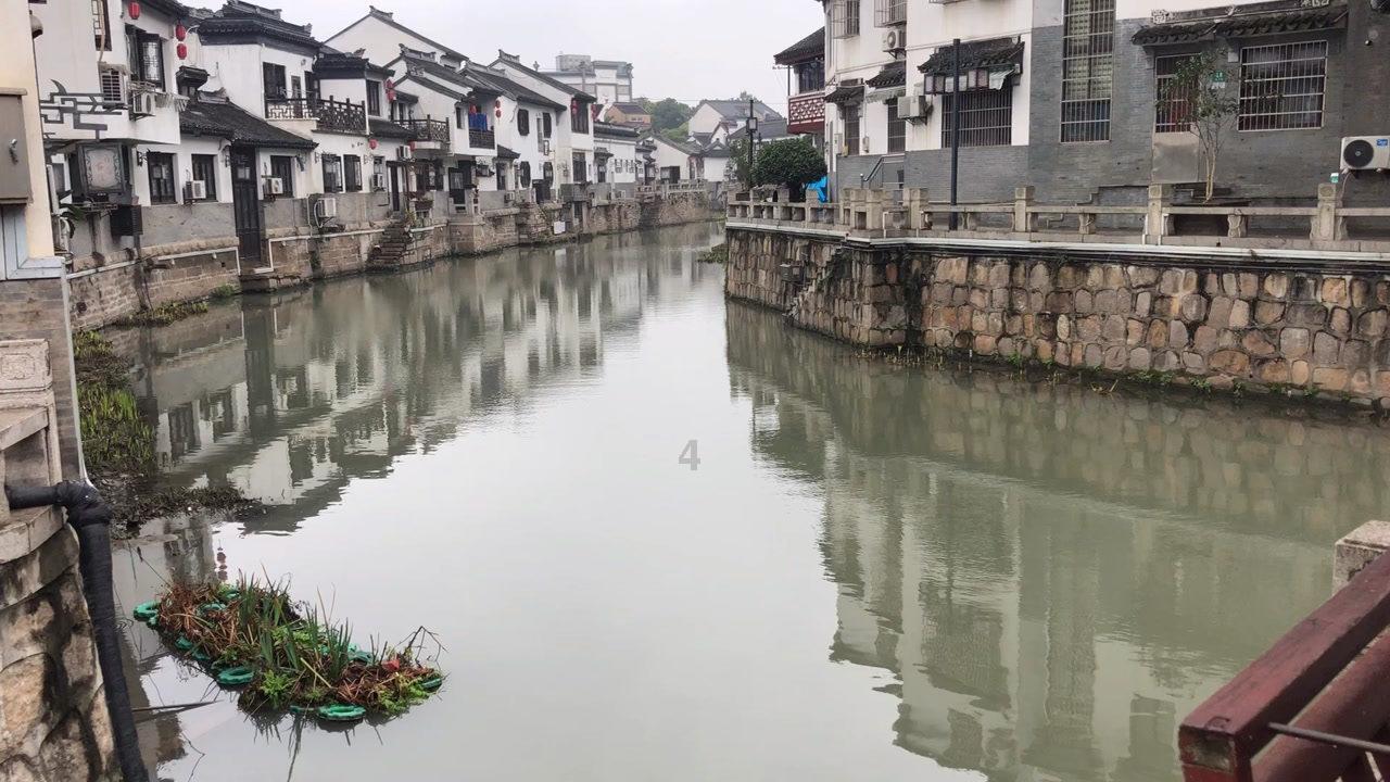 梦见有人交钥匙给自己游戏画面