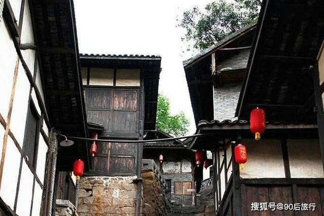 小猫钓鱼游戏龙王版有船
